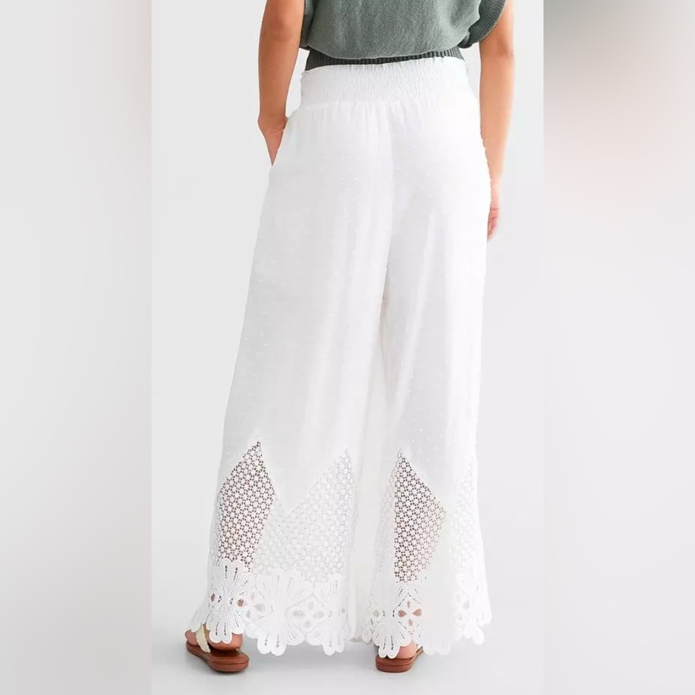 Miss Me Swiss Dot Wide Leg Pant - Picture 7 of 9